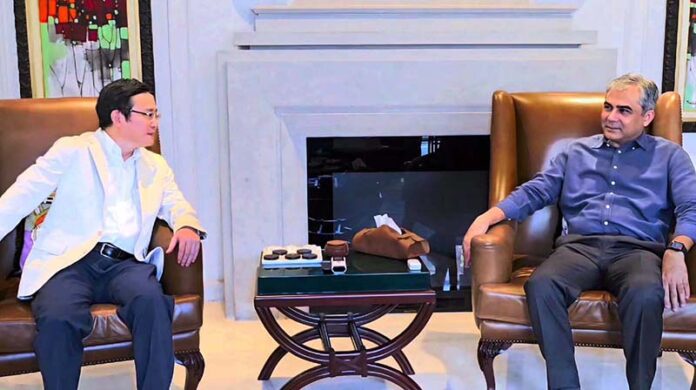 Federal Minister for Interior Mohsin Naqvi in a meeting with Chinese Consul General Zhao Shiren