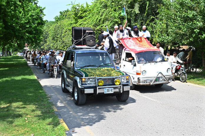 The Eid Milad Un Nabi (PBUH) procession on its way at G-7 The Eid Milad Un Nabi (PBUH) procession on its way at G-7