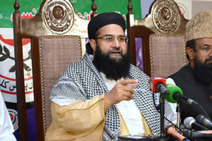 Chairman Pakistan Ullema Council Hafiz Muhammad Tahir Mahmood Ashrafi addressing a press conference at press club