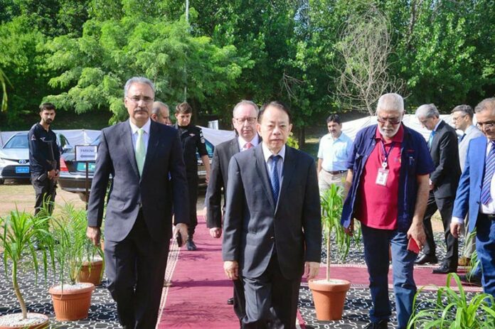The President of Asian Development Bank (ADB) Masatsugu Asakawa and Secretary Economic Affairs Kazim Niaz are arriving for the ground breaking ceremony of ADB's new building in Federal Capital