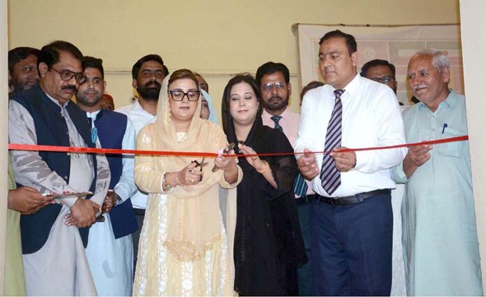 Punjab Information and Culture Minister Ms. Uzma Bukhari inaugurates the Islamic calligraphy exhibition for Rabi' Al-Awwal at the Arts Council