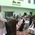 Federal Minister for States, Frontier Regions and Kashmir Affairs and Gilgit Baltistan, Engineer Ameer Maqam, addressing to elders of Afghan Refugees during visit of Urban Cohesion Hub Karachi