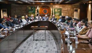 Managing Director, PTDC Aftab ur Rehman Rana addressing a meeting regarding celebration of "World Tourism Day" organized by FPCCI Central Standing Committee on "Tourism Economy" at FPCCI office.
