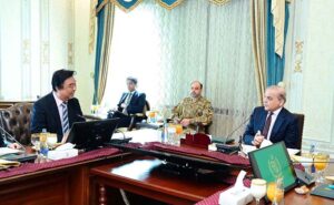 A delegation of RUYI Group led by Chairman QiuYafu calls on Prime Minister Muhammad Shehbaz Sharif