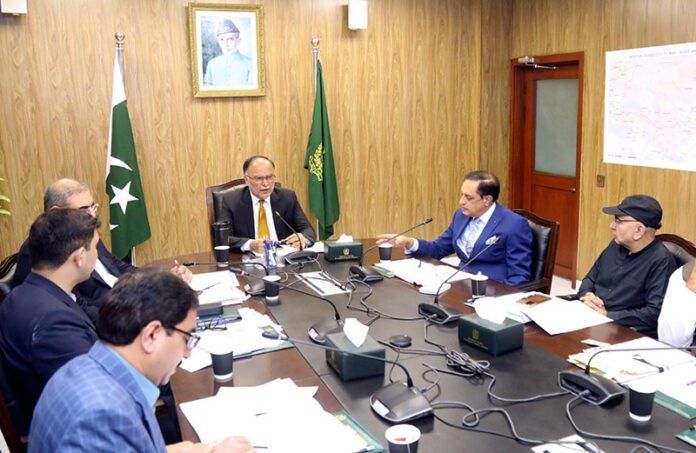 APP42-130924Islamabad