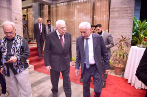 Federal Minister for Maritime Affairs Qaiser Ahmed Sheikh is interacting with Brazilian Ambassador Olyntho Vieira in an event to celebrate the Independence Day of Brazil.