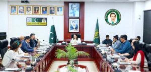 Senator Rubina Khalid, Chairperson of the Benazir Income Support Programme (BISP), met with a delegation from JazzCash led by Ibrar Khan, Vice President Corporate Affairs and Ali Naseer, Chief Strategic Officer at BISP Headquarters.