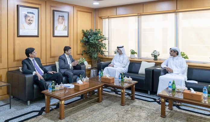 Hussain Muhammed, Consul General met Salem Al Suwaidi, Director General of the Ajman Chamber at the Chamber's headquarters. Ali Rashid Al Kaitoob, Executive Director of the Studies and Investment Development Sector at the Ajman Chamber and Ali Zeeb Khan, Trade and Investment Counsellor Pakistan Consulate were also present during the meeting
