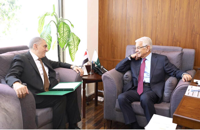 Ambassador of Egypt, Dr. Ihab Abdelhamid Hassan calls on Federal Minister for Defence, Defence Production and Aviation, Khawaja Muhammad Asif