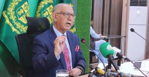 Senator Irfan Siddiqui, addressing an important press conference.
