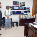Barrister Daniyal Chaudhry, MNA took the charge for the post of Parliamentary Secretary of Information and Broadcasting. On arrival at the Ministry he was welcomed by Secretary Information and Broadcasting Ambreen Jan and senior officers of the Ministry. He was briefed on the functions of the Ministry