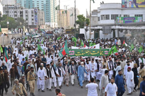 A large number of people participate in the main procession of Eid Milad-un-Nabi (SAW) celebrations at M.A Jinnah road Numaish chowrangi