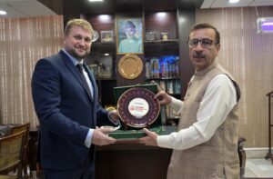 Romanian Charge d'Affaires, MD APP discuss cooperation between official news agencies