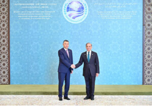Prime Minister Muhammad Shehbaz Sharif receiving the Prime Minister of Tajikistan H. E. Qohir Rasulzoda at the venue of the 23rd SCO Council of Heads of Government Meeting