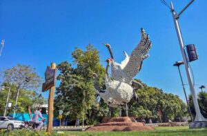 A view of birds replica installed at Constitution Avenue for beautification of Federal Capital in connection with Shanghai Cooperation Organization (SCO) Summit.