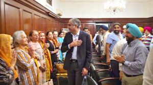 Interior Minister Mohsin Naqvi greeting Sikh Yaatris delegation from USA at State Guest House