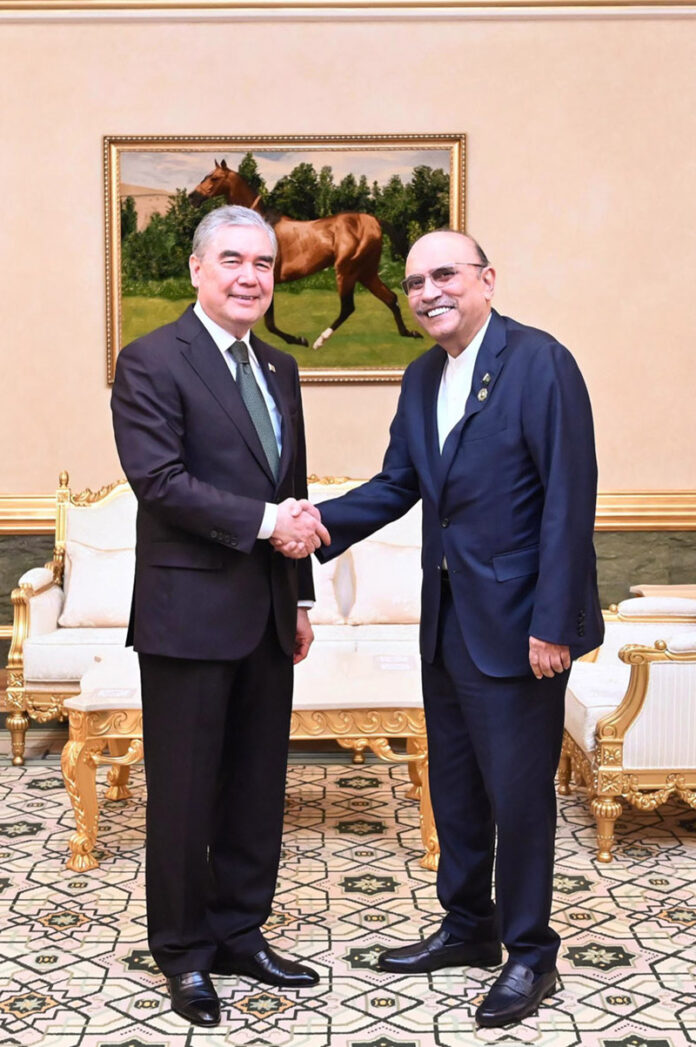 APP28-111024President-Ashgabat
