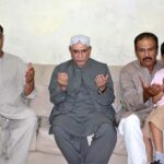 President Asif Ali Zardari offering Fateha over the martyrdom of Lt. Col. Muhammad Ali Shaheed at his family residence