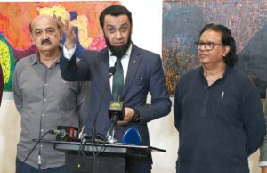 Federal Minister for Information, Broadcasting, National Heritage and Culture, Attaullah Tarar, addressing during the inaugurating ceremony of the delighted to host the "PASSAGES OF LIGHT" an Exhibition of Paintings by Mueen Saheed & Bilaal Raji Saheed (Sri Lankan Artists) at PNCA.