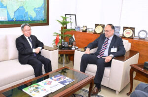 Chinese Ambassador to Pakistan, Jiang Zaidong, meets with Federal Minister for Planning, Development & Special Initiatives, Ahsan Iqbal ahead of the upcoming historic visit of Chinese Premier, Li Qiang.
