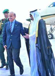 His Royal Highness, Prince Mohammed bin Abdulrehman bin Abdulaziz, Deputy Governor of Riyadh Province, welcoming Prime Minister Muhammad Shehbaz Sharif upon arrival at King Khalid International Airport