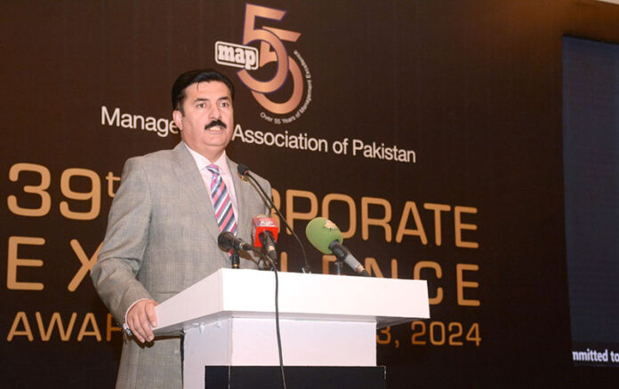 KP Governor Faisal Karim Kundi addresses the audience at the 39th Corporate Excellence Awards ceremony, hosted by the Management Association of Pakistan (MAP)