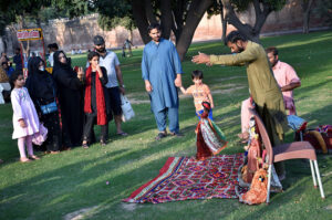 Puppet show being performed organized by Wall City at Shalimar Bagh