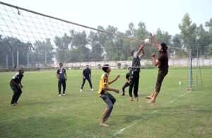 Players in action during inter collegiate volley ball tournament organized by Sargodha Education Board.