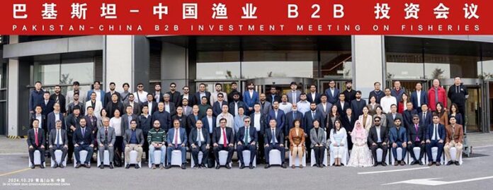 The first 'Pakistan-China B2B Investment Meeting' on Fisheries was organized in Qingdao, Shandong province, on 29 October 2024. Ambassador of Pakistan to China Mr. Khalil Hashmi and Secretary of the Board of Investment Mr. Rahim Hayat Qureshi in a group photo with the representatives of participating companies of Pakistan and China