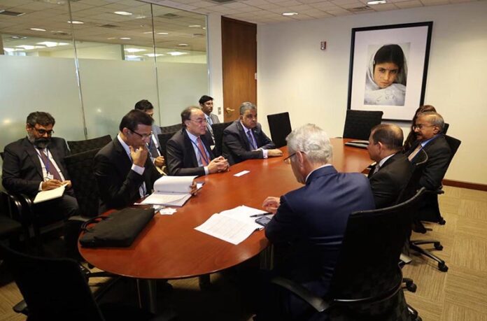 Federal Minister for Finance and Revenue Senator Muhammad Aurangzeb held a meeting with a delegation of Mashreq Bank