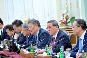 Prime Minister Muhammad Shehbaz Sharif and Chinese Premier, Li Qiang in delegation level talks.