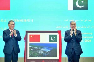 Prime Minister Muhammad Shehbaz Sharif and Chinese Premier, Li Qiang unveiling a plaque to mark the completion of New Gawadar International Airport.