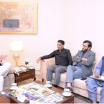 Chairman Prime Minister's Youth Programme Rana Mashhood Ahmed Khan in a meeting with Pervaiz Ali Sandela and Olympian Khawaja Junaid in Federal Capital
