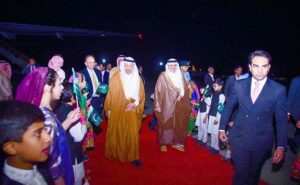 Children wave flags of Pakistan and Saudi Arabia, warmly welcoming the Saudi delegation led by Investment Minister H.E. Eng. Khalid bin Abdulaziz Al-Falih upon their arrival at Noor Khan Airbase. The 129-member delegation was greeted by Federal Ministers Jam Kamal Khan, Abdul Aleem Khan and Musadik Masood Malik.