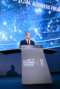 Prime Minister Muhammad Shehbaz Sharif delivering his keynote speech at the 8th meeting of Future Investment Initiative