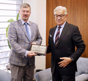 Ambassador of the Russian Federation, Albert P. Khorev calls on Federal Minister for Defence, Defence Production and Aviation, Khawaja Muhammad Asif.