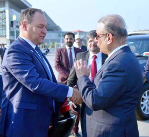 Belarus's Prime Minister Roman Alexandrovich Golovchenko departs after attending 23rd SCO summit. Federal Minister for Privatization, Board of Investment and Communication, Abdul Aleem Khan bid farewell to Belarus's Prime Minister at Islamabad International airport.