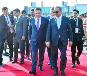 Kazakhstan's Prime Minister, Oljas Bektenov, has concluded his visit to Pakistan after attending the 23rd Shanghai Cooperation Organization (SCO) conference. Following the event, Abdul Aleem Khan, Federal Minister for Privatization, Board of Investment and Communication, bid farewell to Prime Minister Bektenov at Islamabad International Airport.