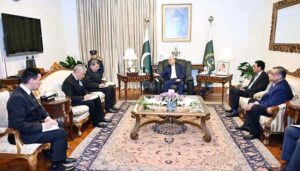 The Deputy Chairman of the Cabinet of Ministers/Minister of Foreign Affairs of Turkmenistan, Rashid Meredov, calls on President Asif Ali Zardari, at Aiwan-e-Sadr.