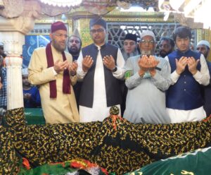Charge d’Affaires Warraich, Pakistani Zaireen participate in Khawaja Nizamuddin Aulia (RA) Urs 