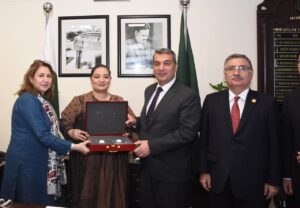 Pakistan, Azerbaijan pledge climate resilience