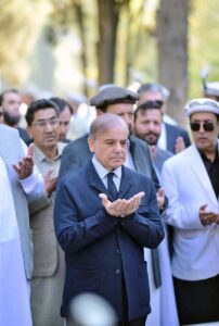 Prime Minister Muhammad Shehbaz Sharif offers prayers at the Yadgar-e-Shuhada in the Chief Minister Secretariat.