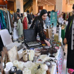 People visiting the stalls at Behbud Art and Craft Bazar 9-10 November at PAK CHINA Friendship center