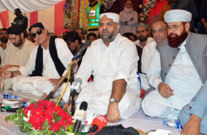 MNA Zain Hussain Qureshi addresses devotees at the 782nd Urs celebration of Hazrat Shah Rukn-e-Alam, marking a day of spiritual reflection and devotion.