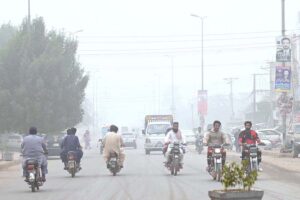 A hazy view as smog settles over the City