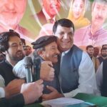 Minister for State and Frontier Regions (SAFRON) and Kashmir Affairs Engineer Amir Muqam welcoming Senator Zahid Khan on joining PMLN in Timergara