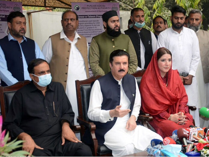 Governor Khyber Pakhtunkhwa Faisal Karim Kundi addresses the media during his visit to the Punjab Social Protection Authority (PSPS) in provincial capital