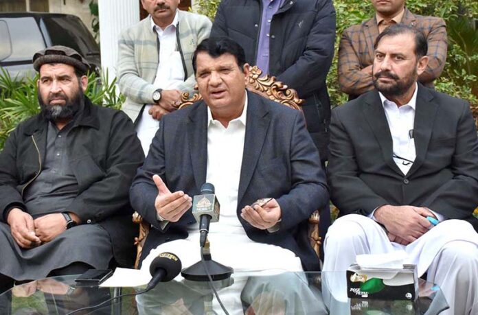Federal Minister for Kashmir Affairs, Gilgit-Baltistan and SAFRON Engr. Amir Muqam addressing a press conference at his residence