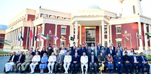 Pakistan Navy fully prepared to defend country’s maritime borders: PM