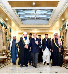 A delegation of the Shura Council of the Kingdom of Saudi Arabia led by Chairman of the Council, Dr. Abdullah bin Muhammad bin Ibrahim Al Sheikh calls on Prime Minister Muhammad Shehbaz Sharif